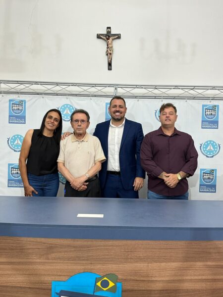 Vereador Amarílio Andrade é reconduzido à presidência da Câmara Municipal de Barbacena