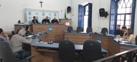 CPI do Transporte encerra fase de oitivas com representantes da empresa de ônibus em Barbacena